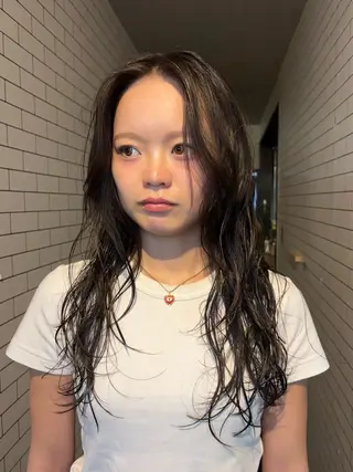 ロング 透明感カラー/パーマ /烏丸御池/寿々乃のヘアスタイル