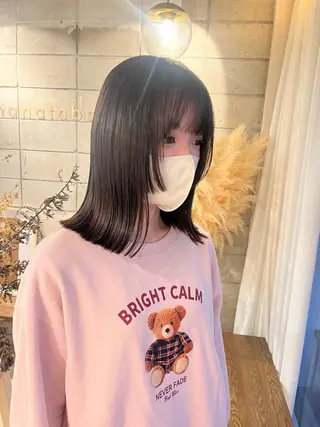 ミディアム 狩野 くるみのヘアスタイル