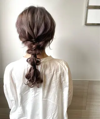 セミロング ヘアアレンジ 喜多良 綾花のマツエク・マツパデザイン