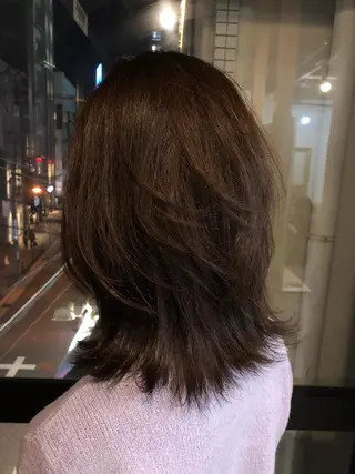 ミディアム カラー 髪質改善&ブリーチ 伊勢 祐一郎のヘアスタイル