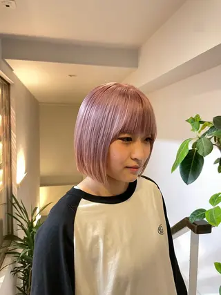 ショート カラー 透明感カラー 大人グレージュ有村のヘアスタイル