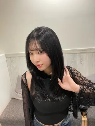 ロング カラー 京谷 日向のヘアスタイル
