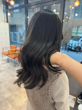 セミロング カラー 赤み無し柔らかカラー 【梅田】madokaのヘアスタイル