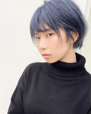 ショート カラー grand juteのヘアスタイル