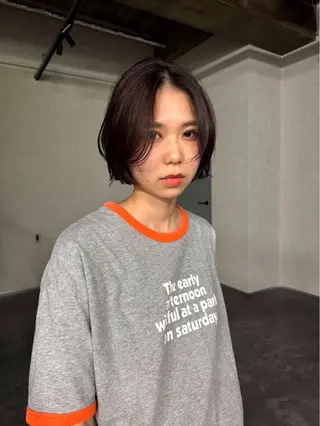カラー 新井 英美のヘアスタイル