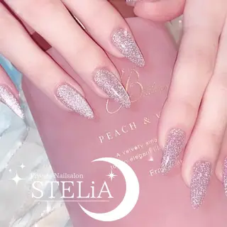 ネイル Nailsalon STELiAのネイルデザイン