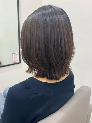 ミディアム カラー Ashanti 磯崎のヘアスタイル
