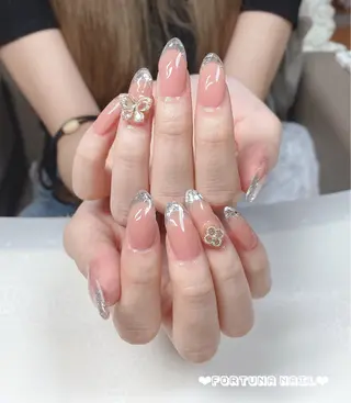 ネイル Nail •Head スパFortunaのネイルデザイン