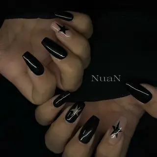 ネイル NuaN ミニモ停止中のネイルデザイン