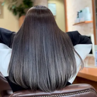 ロング 小川 修平のヘアスタイル