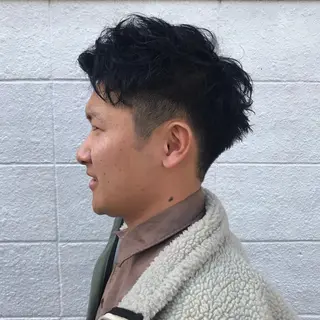 カラー パーマ メンズ ニュアンスパーマ／ レイヤー／茶屋町のヘアスタイル