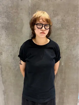 ミディアム カラー 篠江 廉のヘアスタイル