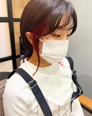 セミロング カラー パーマ ヘアアレンジ メンズ キッズ ネイル マツエク・マツパ アイブロウ 久木原 ゆりのヘアスタイル