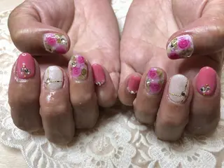 ネイル Nail Salon Rinoaのネイルデザイン