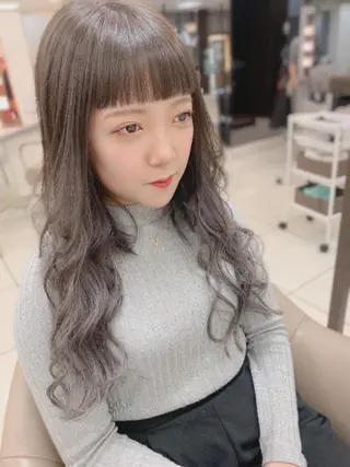 ロング カラー 羽エクステ🩷 🤍まき🤍のマツエク・マツパデザイン