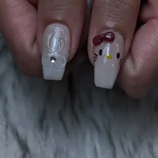 ネイル RUNWAY 　　の眉毛・アイブロウイメージ