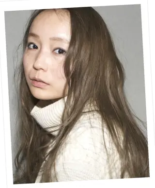 セミロング ノモト ハルのヘアスタイル