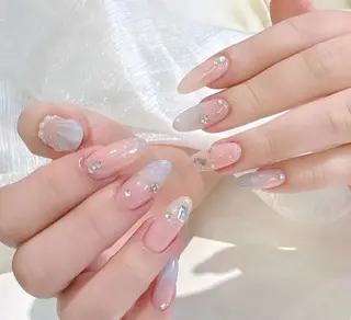 ネイル AKIKO ネイルサロンのネイルデザイン