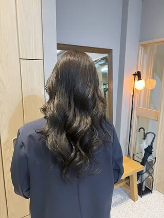ロング authen.hair所属・セト ナツミのヘアスタイル