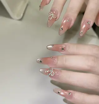 ネイル Pure&Rich Nailのネイルデザイン