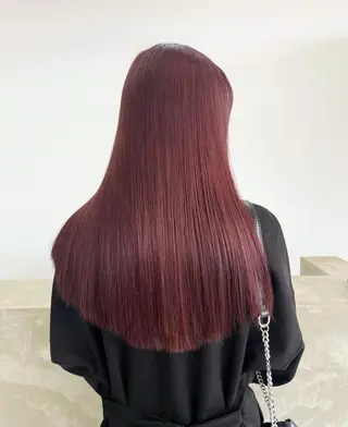ロング カラー サキ🤍ハイトーン 🩰くびれ巻きヘアのヘアスタイル