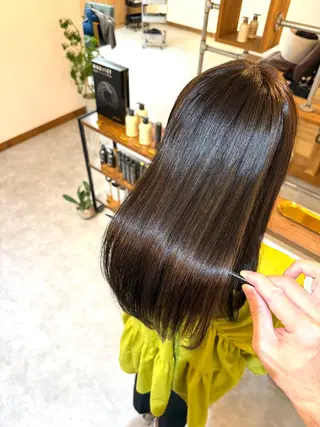 セミロング Jyue-ru／北谷 /縮毛矯正/髪質改善のヘアスタイル