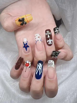 ネイル Lee Nailsのネイルデザイン