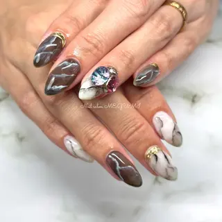 ネイル Nail salon MEGUMIのネイルデザイン