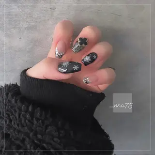 ネイル GRANDE OSU Anna 🧸💛のネイルデザイン