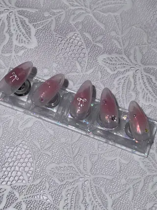 ネイル on nail 尾張旭三郷店のネイルデザイン