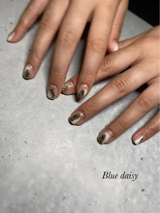 ネイル Blue daisy 栄本店のネイルデザイン