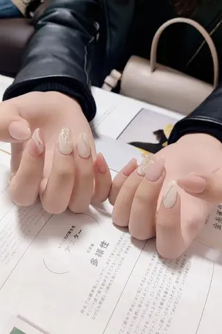 ネイル E·U·B ネイル所属・横浜市中区曙町 E·U·Bネイルのネイルデザイン