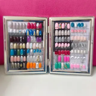 ネイル S. JEWELのネイルデザイン
