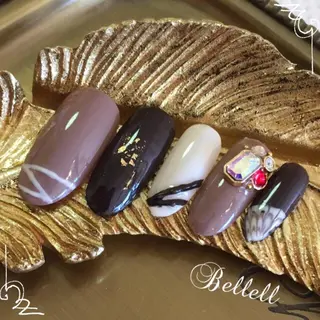 ネイル 青木 綾子のネイルデザイン