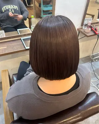 ショート カラー 大場 愛理のヘアスタイル