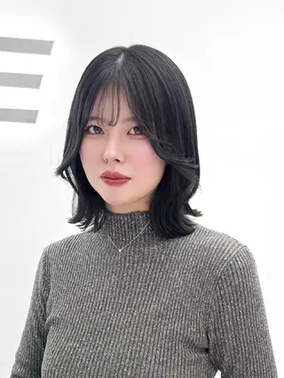 ミディアム カラー ヘアアレンジ 縮毛矯正🤍 盛れるボブ/ひかりのヘアスタイル