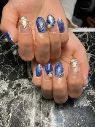 ショート ネイル ✴︎ Delightのネイルデザイン