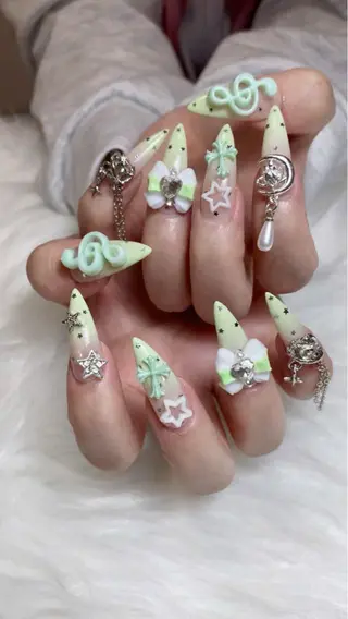 ネイル REI nailのネイルデザイン