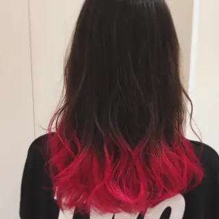 ロング カラー 新實 ゆりあのヘアスタイル