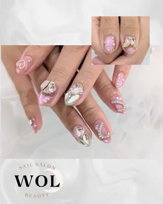ネイル WOL🌙 momokoのネイルデザイン