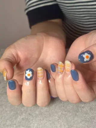 ネイル elu船橋 SAKURAのネイルデザイン