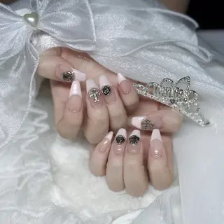 ネイル 濱田 杏奈のネイルデザイン