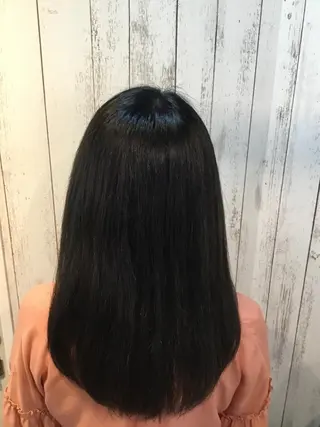 セミロング パーマ 金崎 新吾のヘアスタイル
