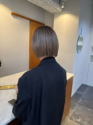 ショート 久屋大通/ 切りっぱなしボブのヘアスタイル