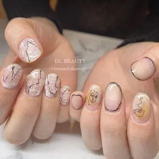 ネイル .. momoko🕊のネイルデザイン