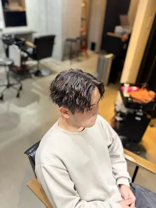 パーマ メンズ メンズ特化 ulus高森蓮のヘアスタイル