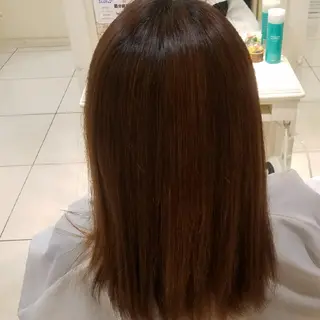 カラー 中村 真依のヘアスタイル