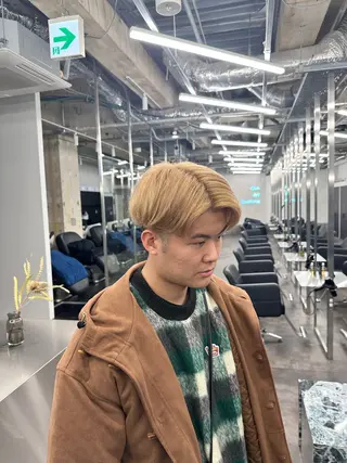 ショート カラー メンズ ゲンキ /ウルフカットのヘアスタイル