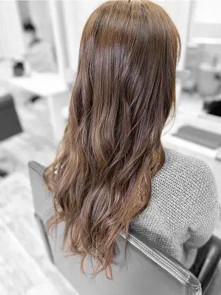 ロング 鈴木遥幾 艶髪特化美容師のヘアスタイル