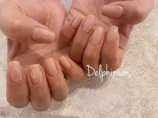 ネイル 岡本 友恵のネイルデザイン